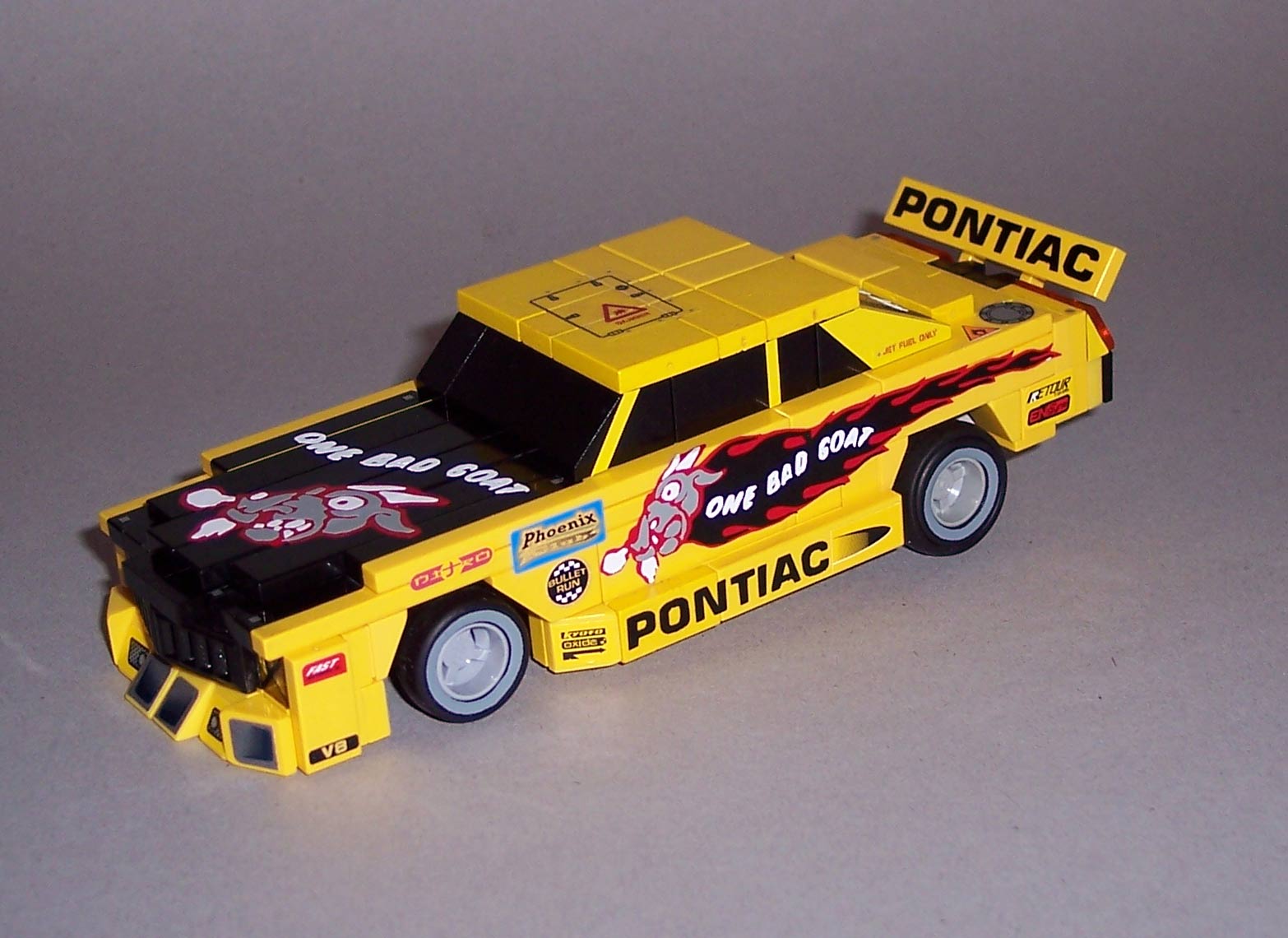 pontiac_4.jpg