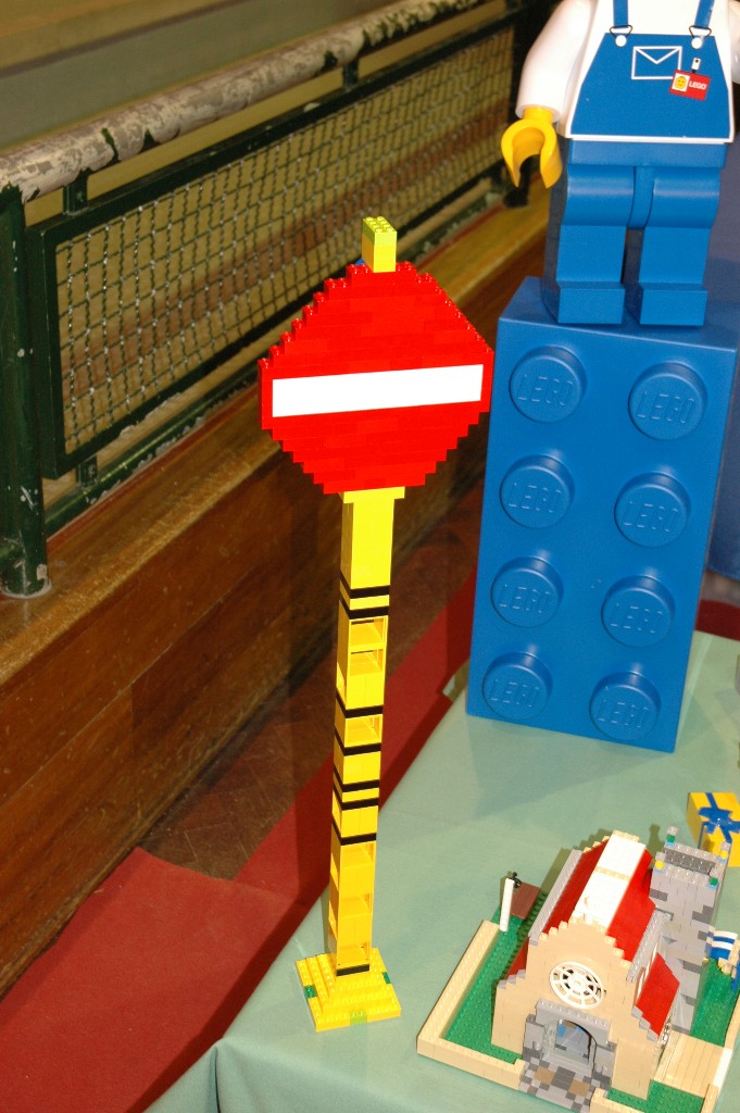 brincka2010_mocs_03.jpg