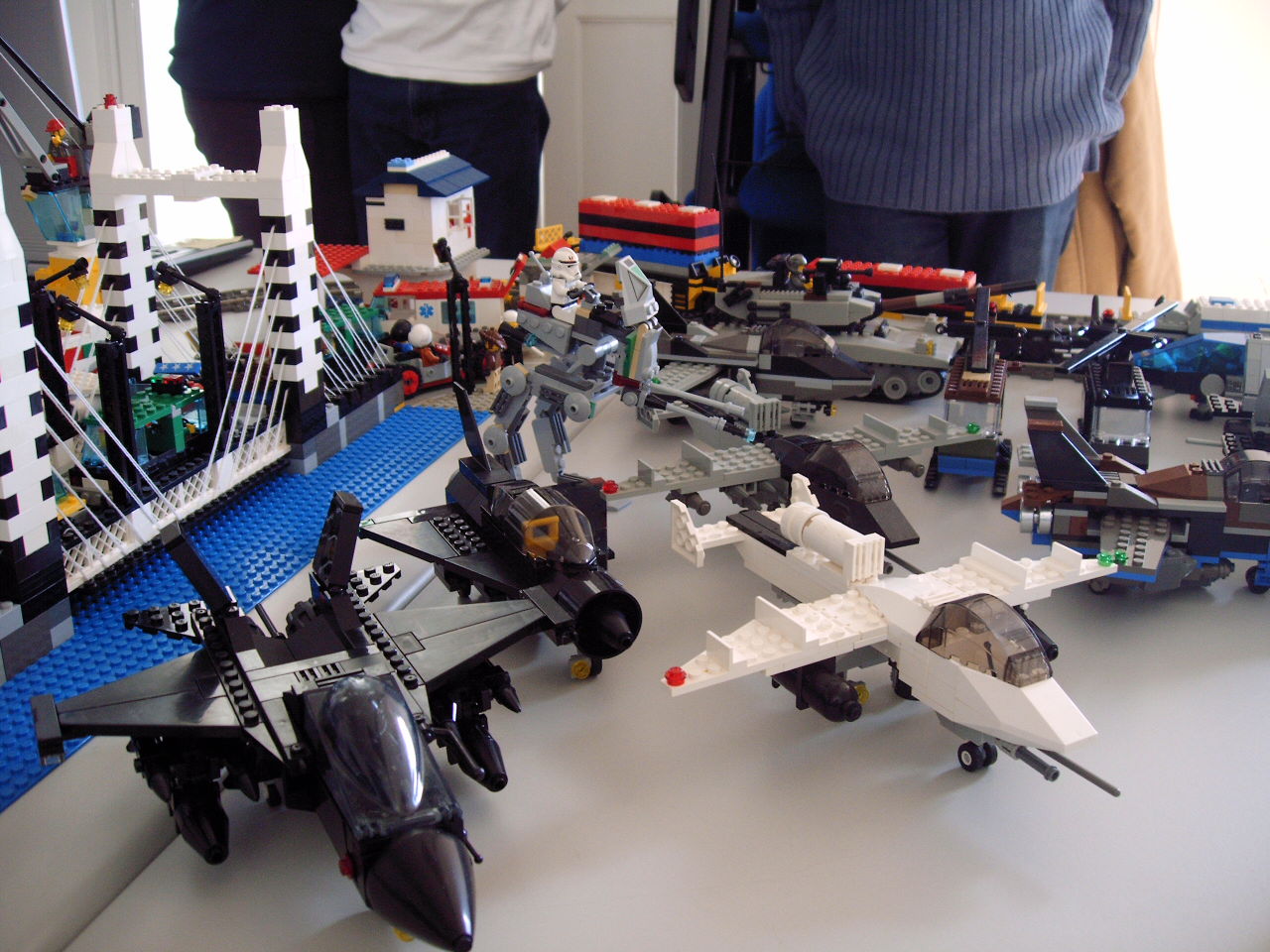 plugfest2005e01.jpg