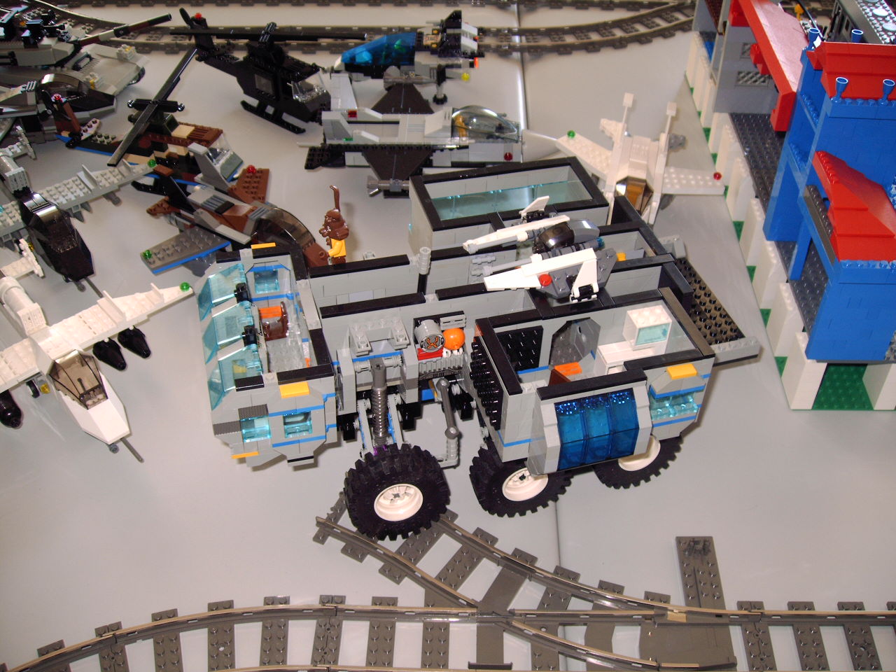 plugfest2005e12.jpg