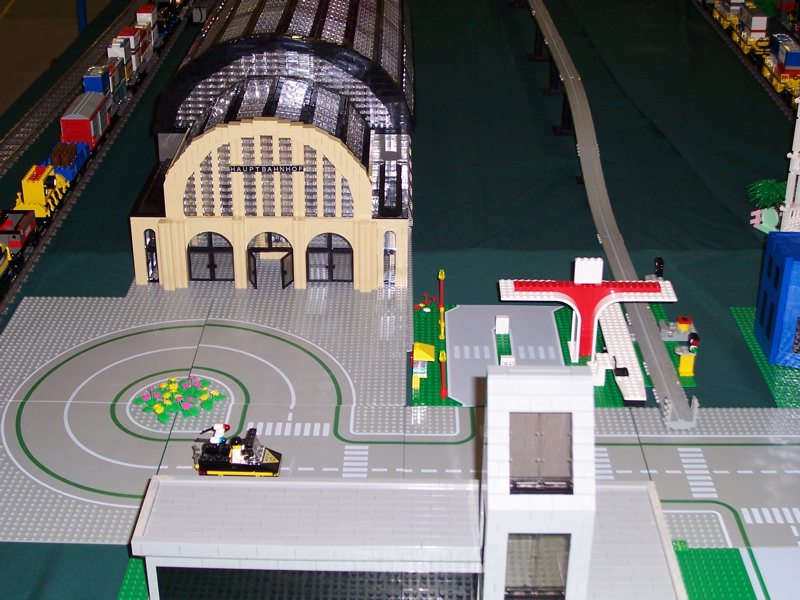 trainstation1.jpg