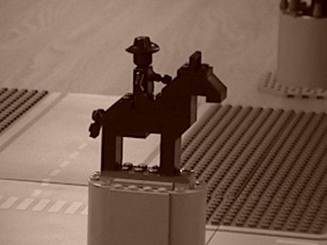 monument-bw2.jpg