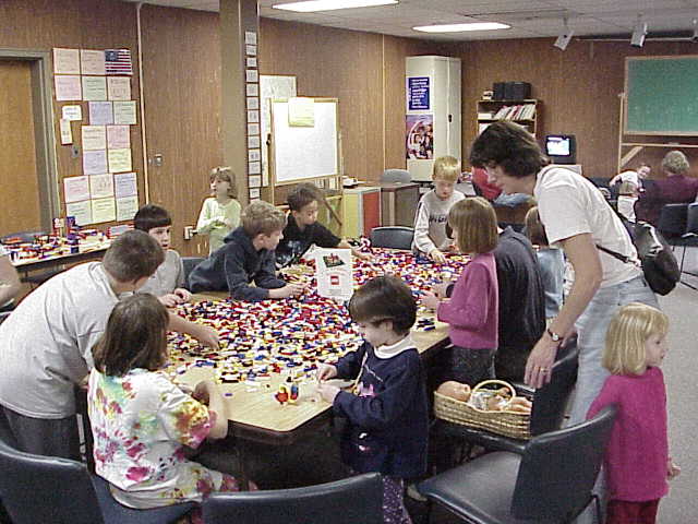 legoday32.jpg