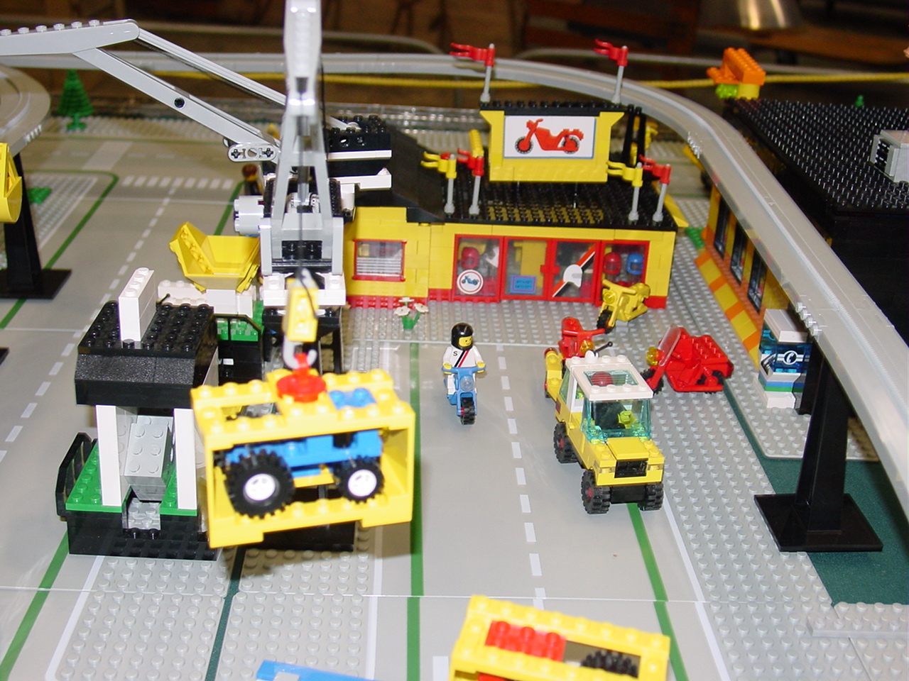motorshop3.jpg