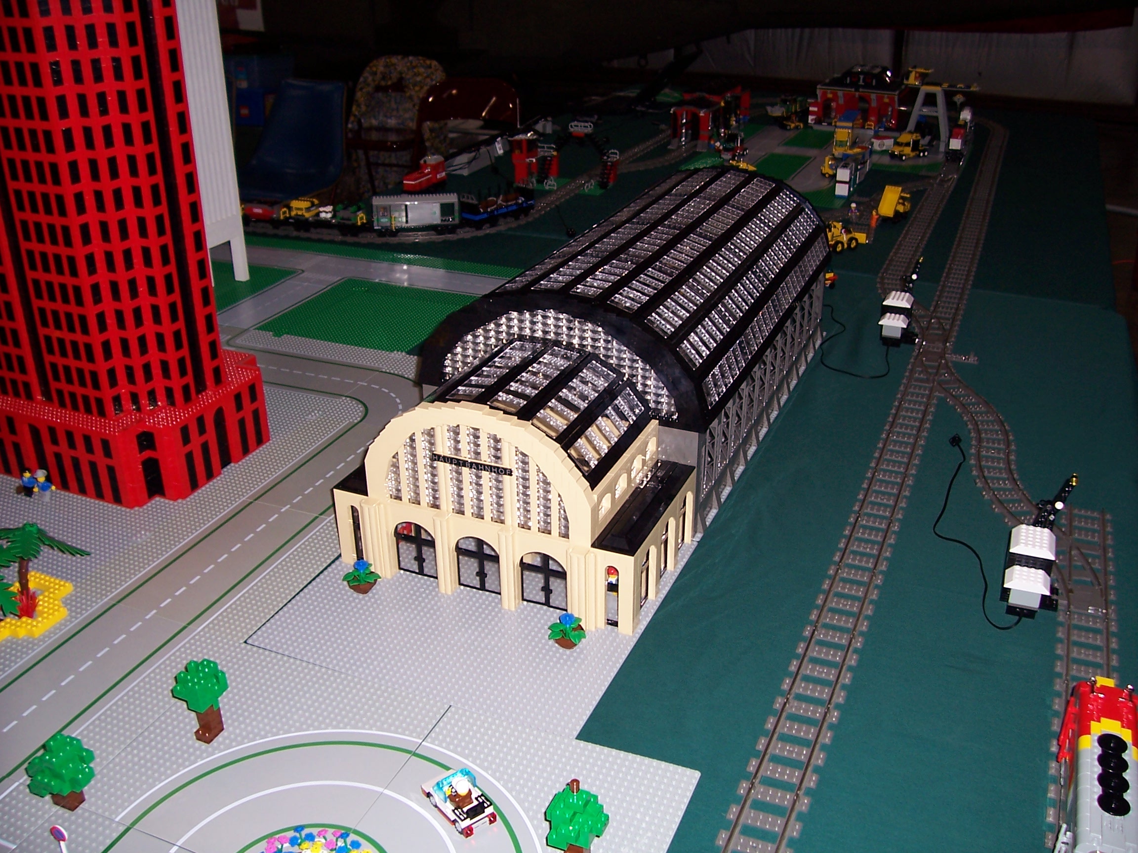 hauptbahnhof.jpg