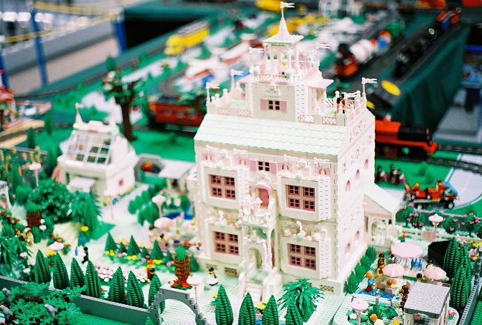 brickenbloom01.jpg
