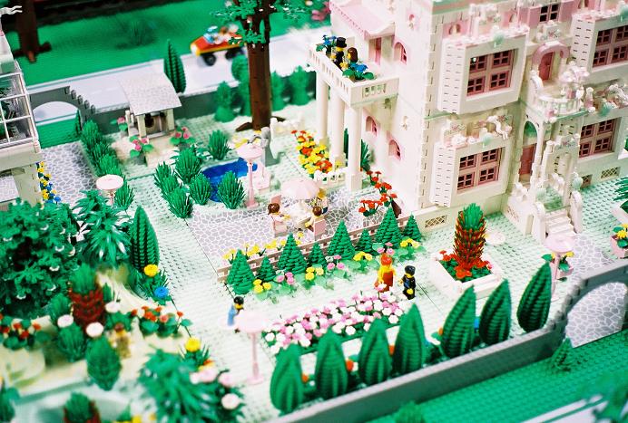 brickenbloom03.jpg