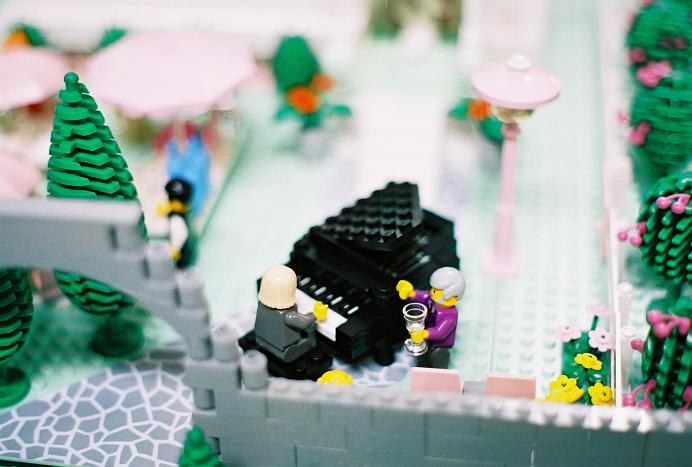 gardenparty03.jpg