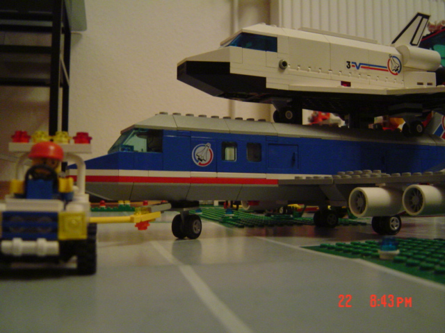 spaceshuttel_huckepack_jet.jpg