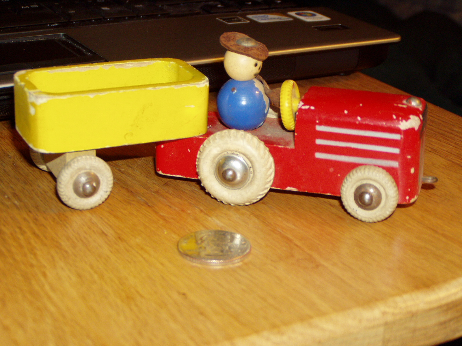 mini_lego_tractor_2.jpg