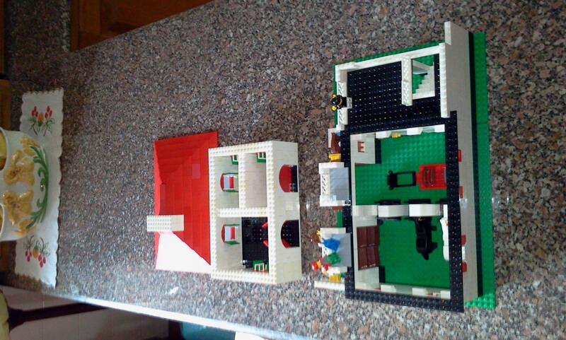 lego221.jpg
