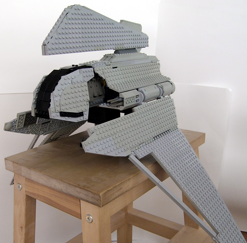 theta_class_shuttle_01.jpg