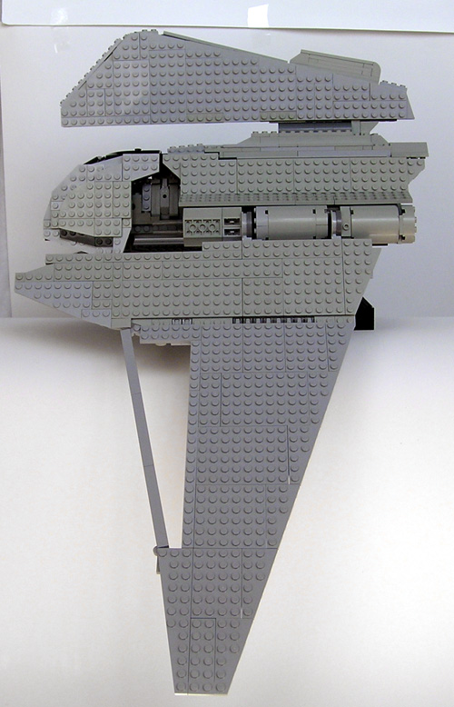 theta_class_shuttle_02.jpg