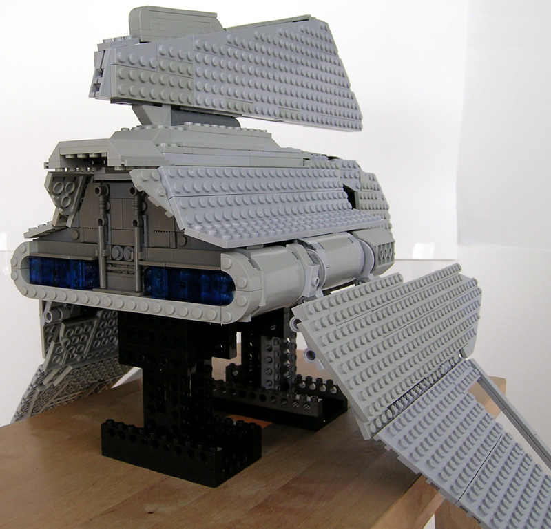 theta_class_shuttle_06.jpg