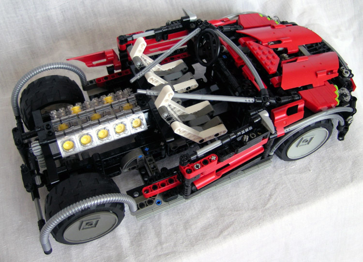 super_car_in_construction_01.jpg