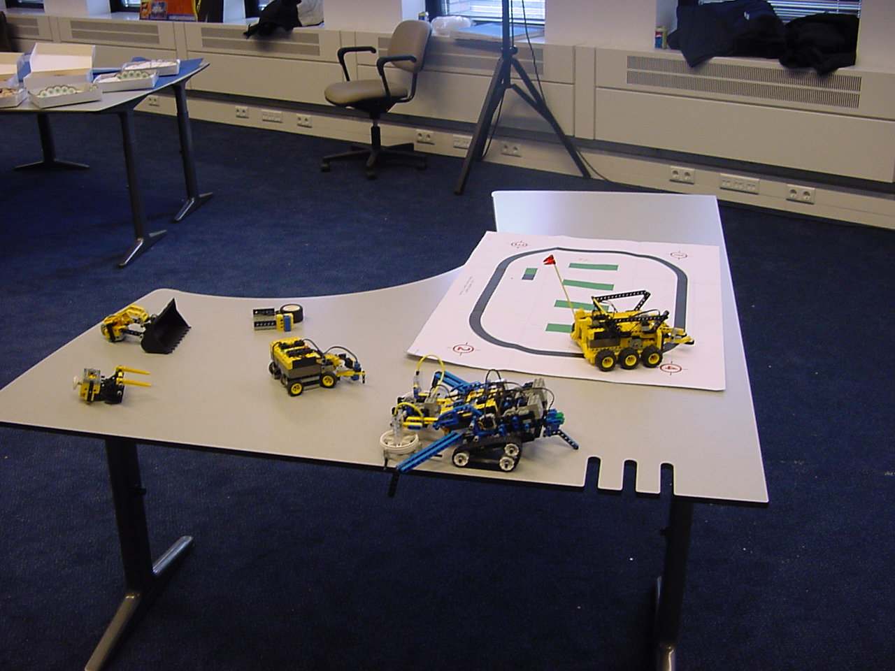 demo_robots.jpg
