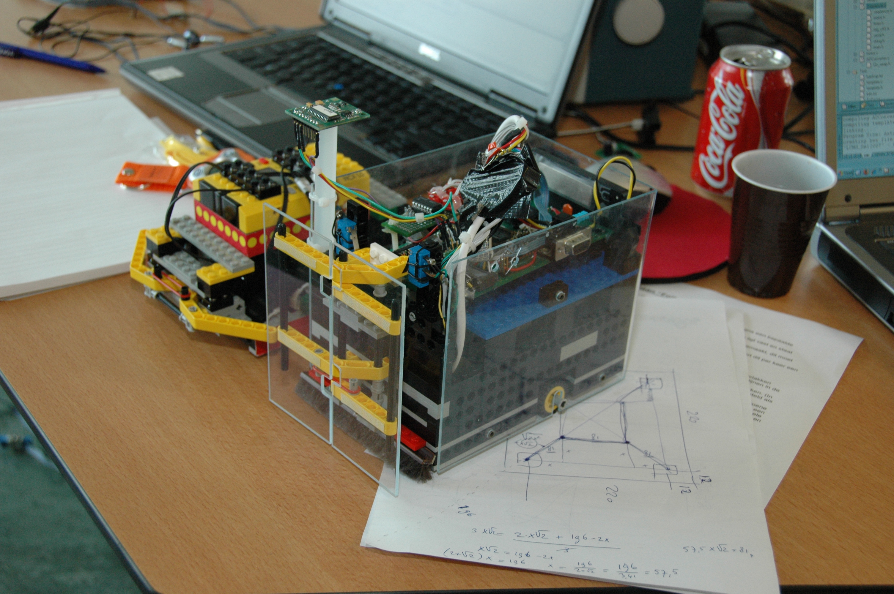 robot2_dsc_9993.jpg