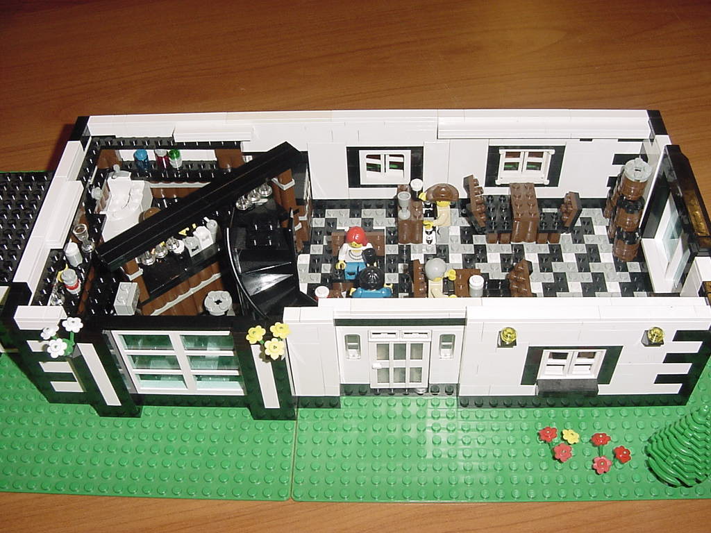 house2.jpg