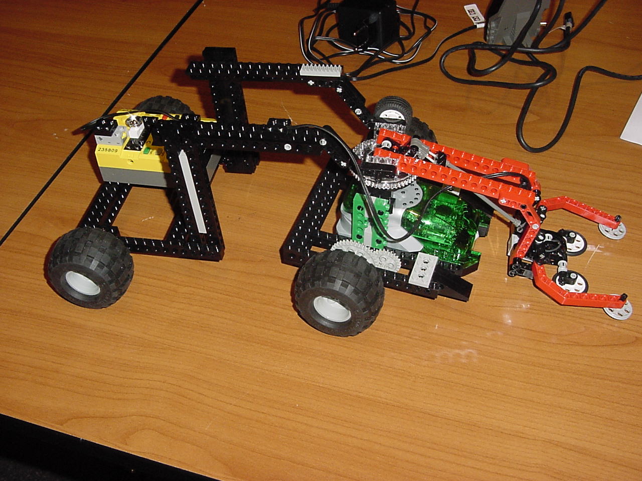 mvc-436f_spybotic_rcx_controlled.jpg