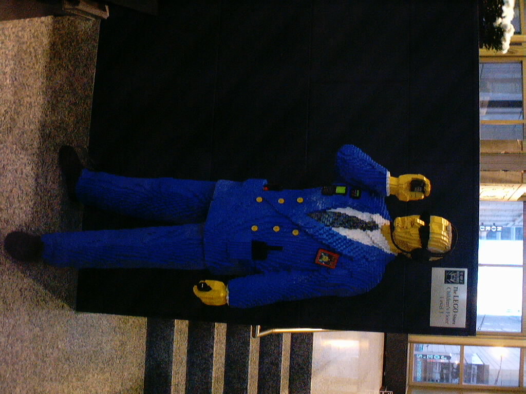 chicago_legostore.jpg