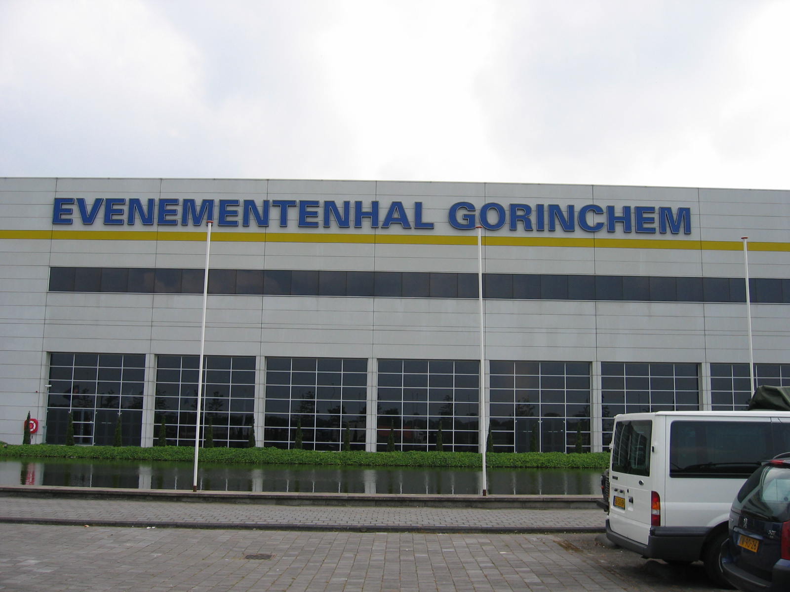2-hal-img_0809.jpg