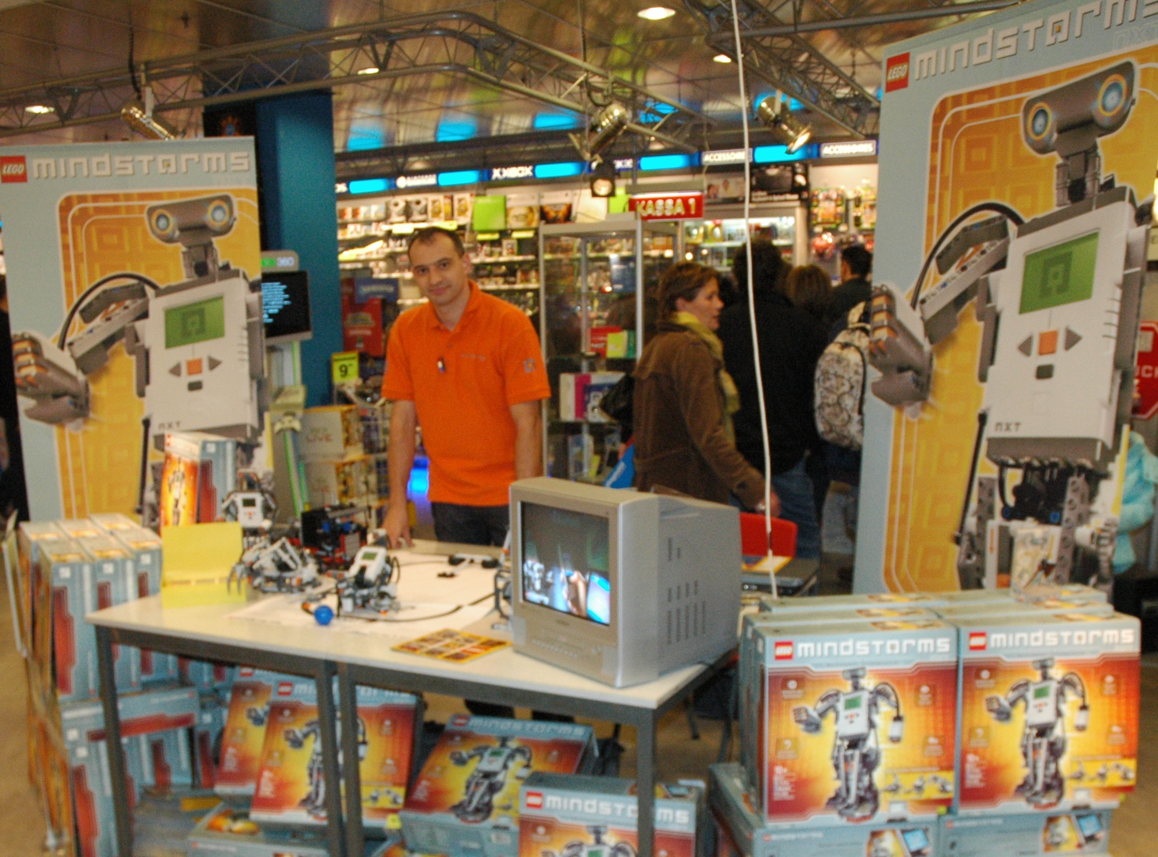 demo_intertoys03_dsc_4728.jpg