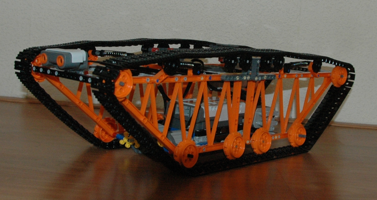 tracks001.jpg