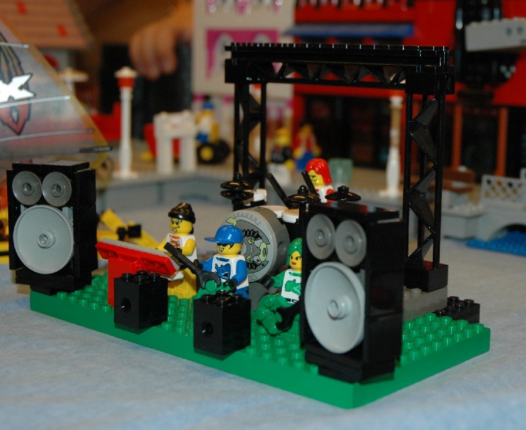 miniland_disco.jpg
