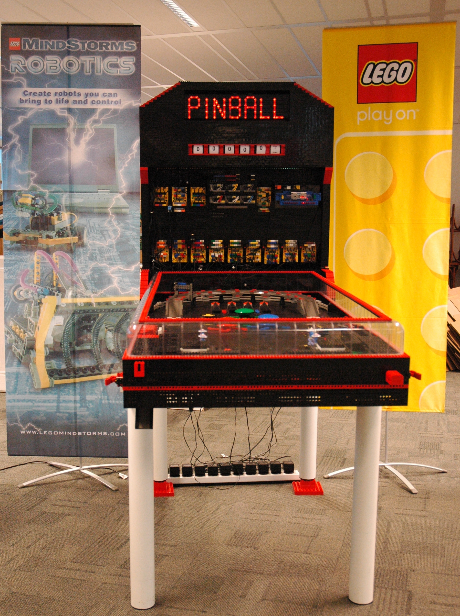 002_main_pinball_dsc_2896.jpg