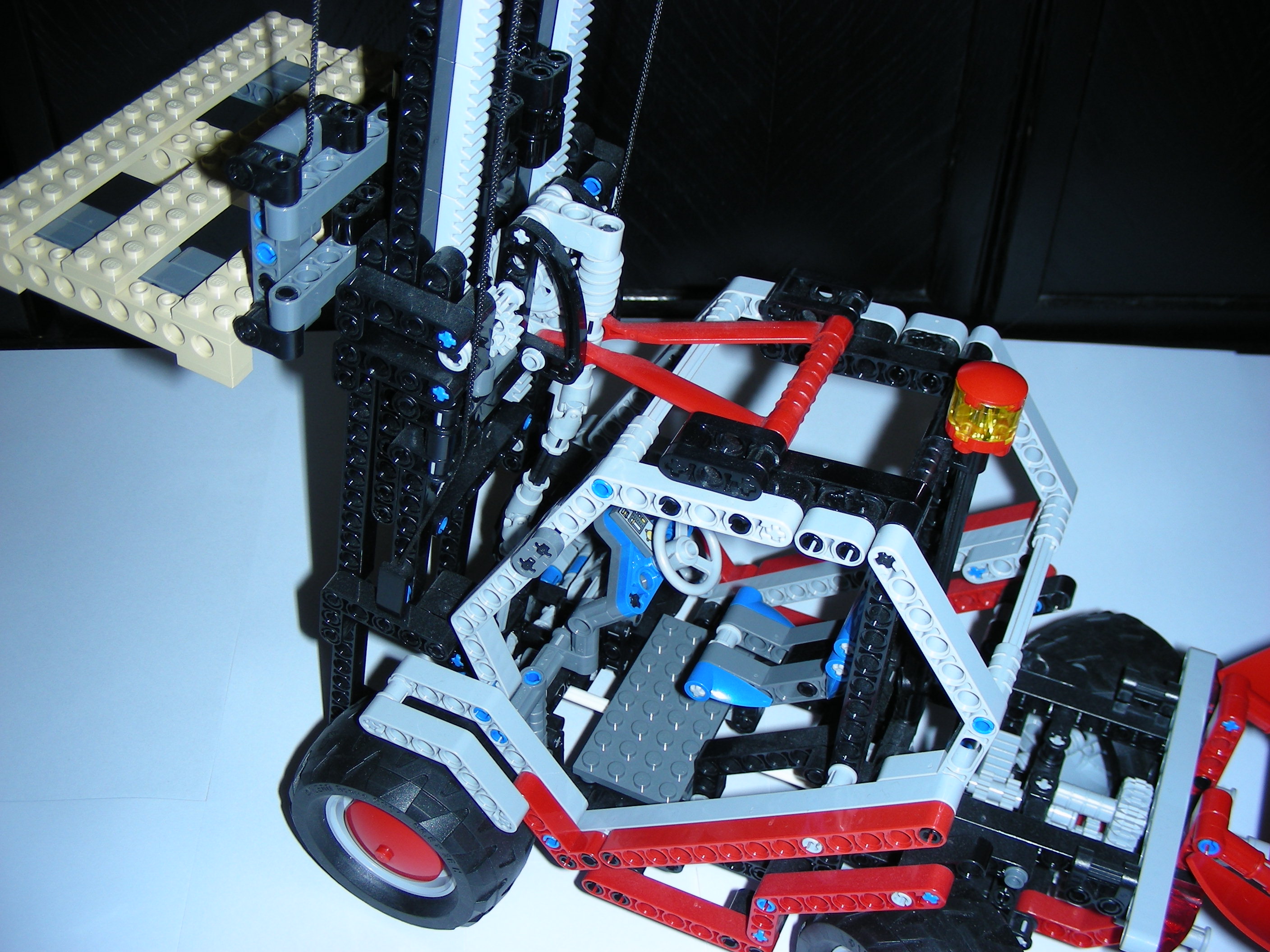 84163.jpg