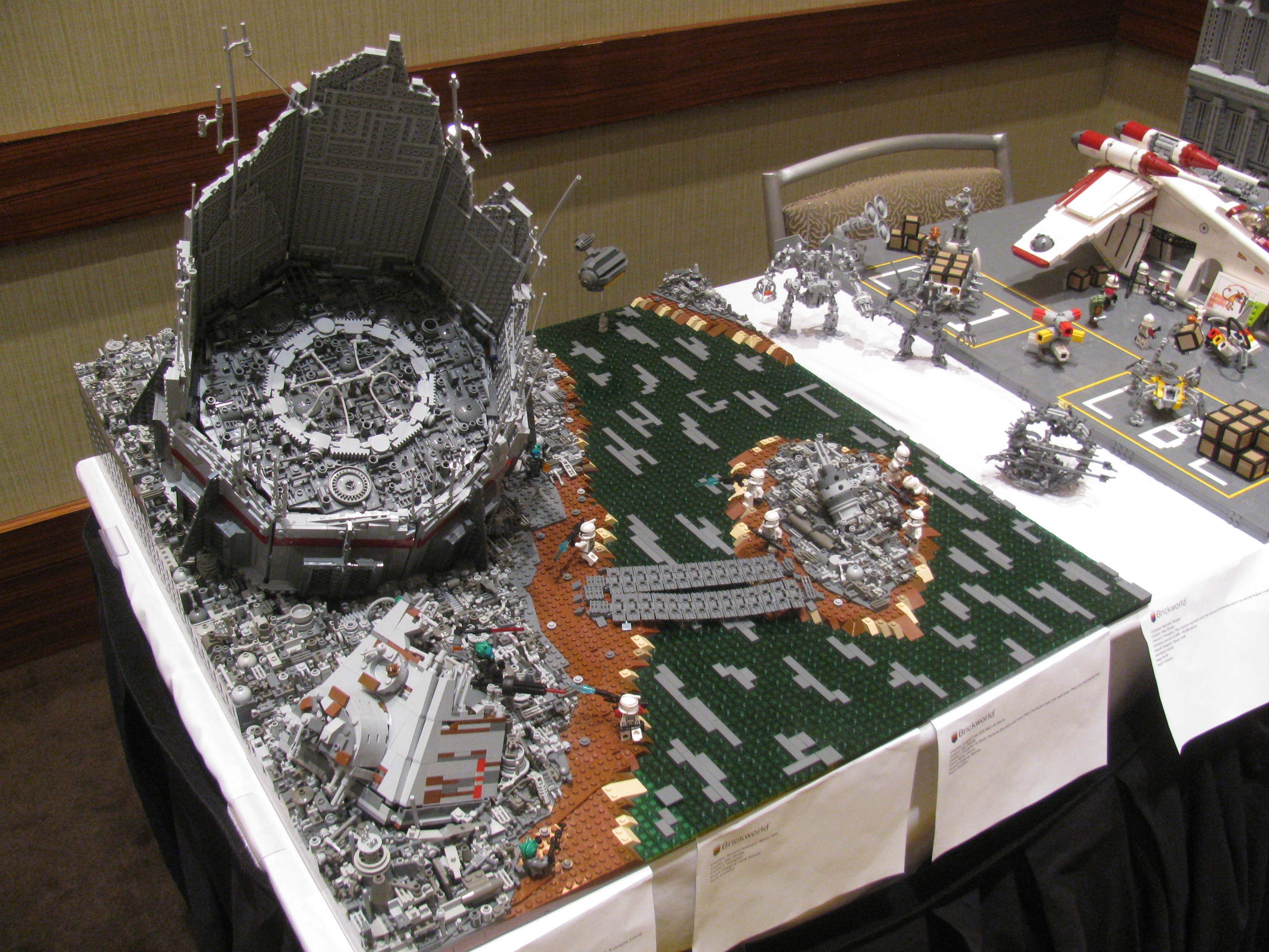 brickworld_2012_711.jpg
