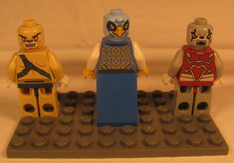 eagles_castle_review_-_31_-_heads_-_back.jpg