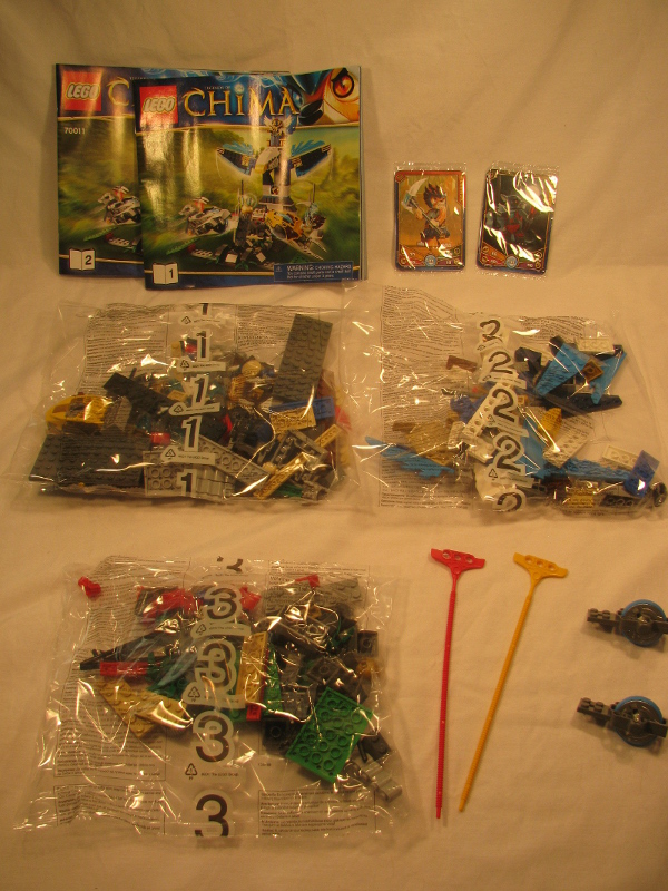 eagles_castle_review_-_7_-_box_contents.jpg