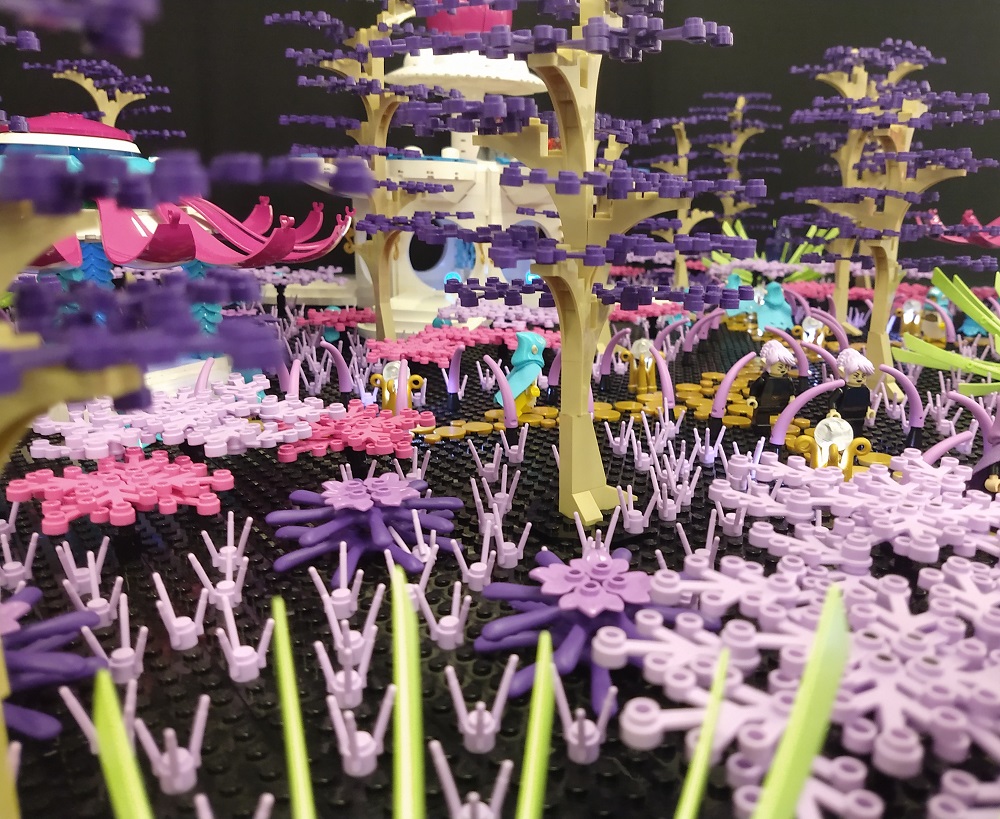 kolgari_-_7_-_denizens_moving_about_-_low_rez.jpg