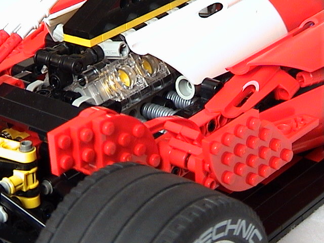 f2005_exhaust.jpg