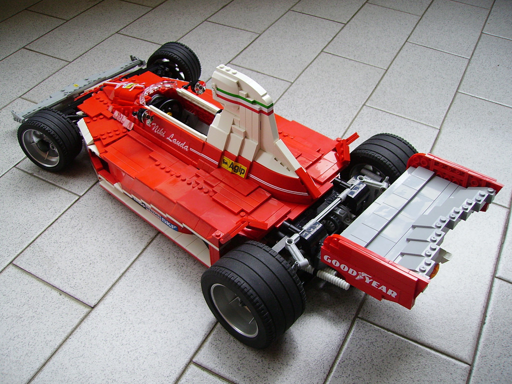 lego_ferrari_312t_2008_015.jpg