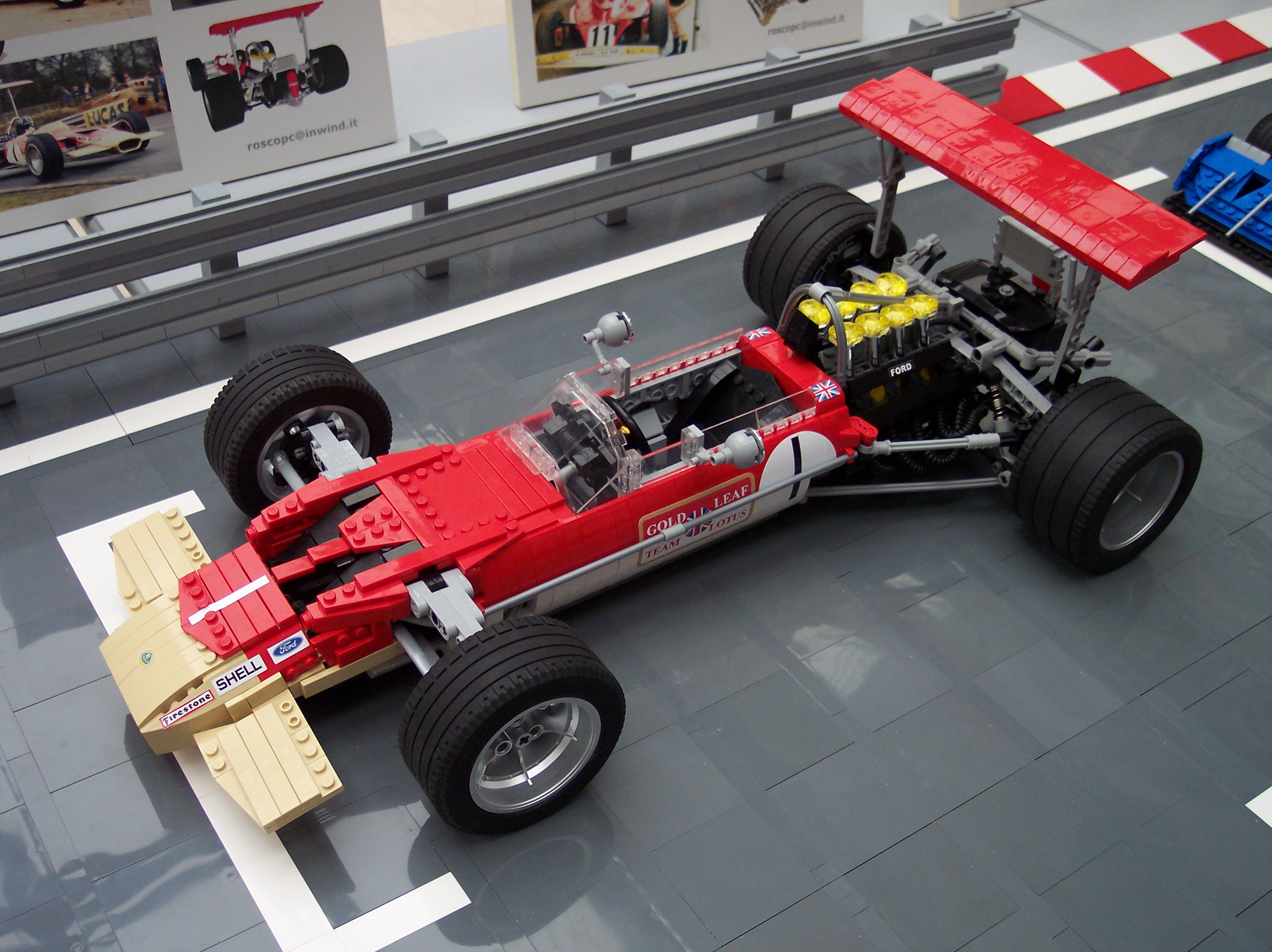 lego_lotus_49b_10_2010.jpg