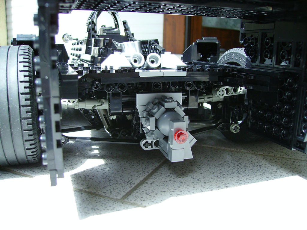 lotus_79_2006_16.jpg