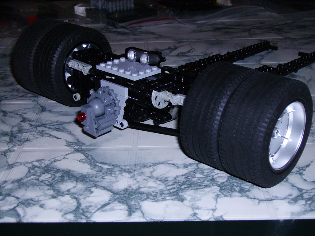 lotus_79_tmp_rear_susp.jpg