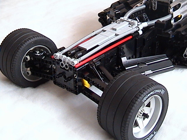 mp4-20_front_left_wo_wing.jpg