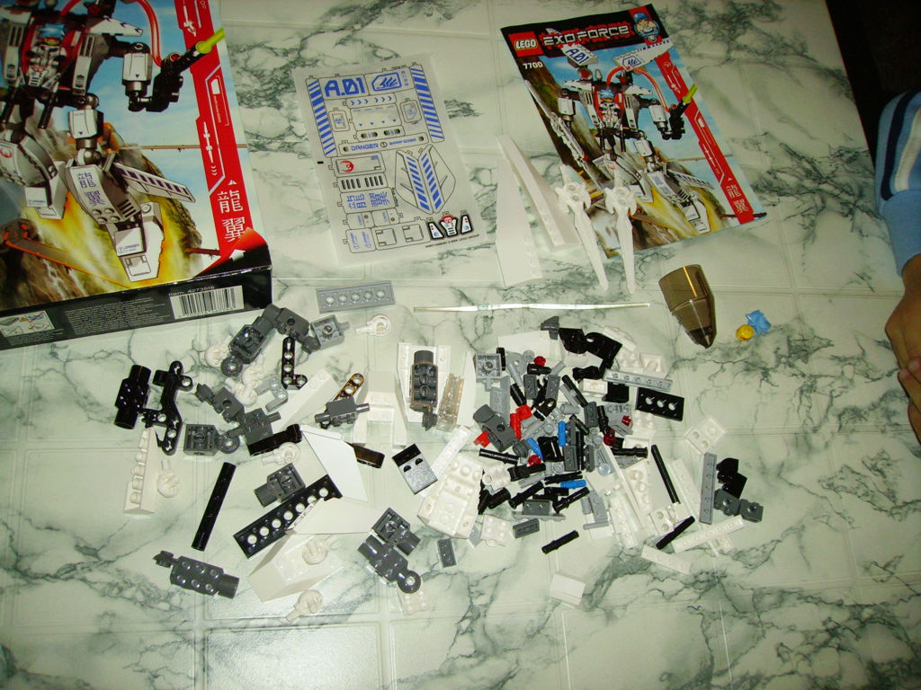 7700_003.jpg