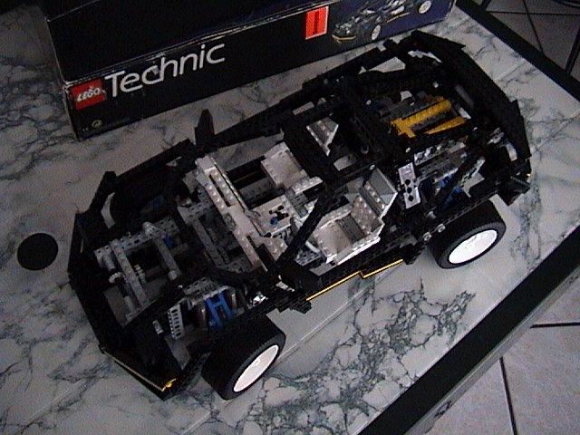 lego_supercar_8880_040.jpg
