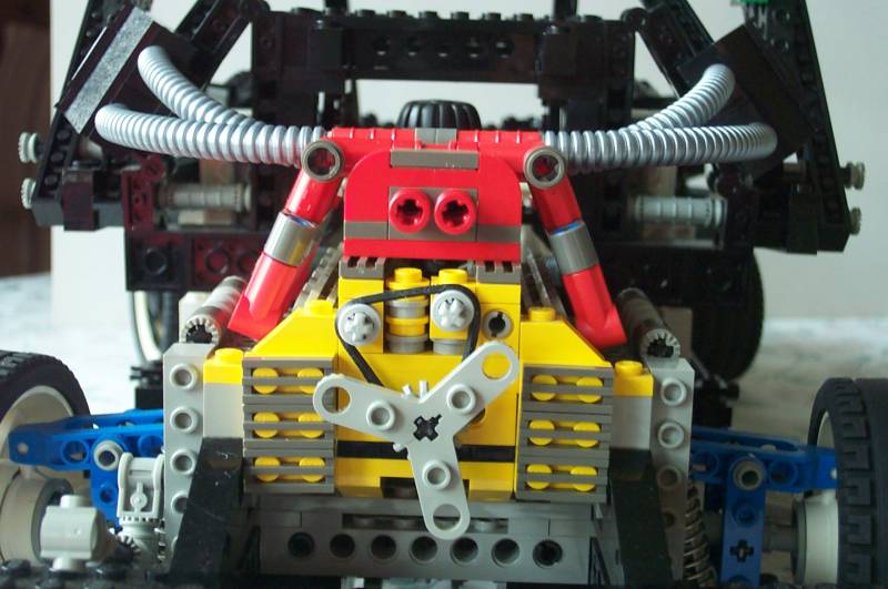 8880_35_motorback.jpg