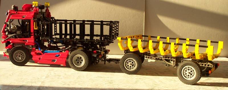 trailer_with_8436_truck.jpg