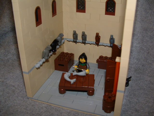 mews3.jpg