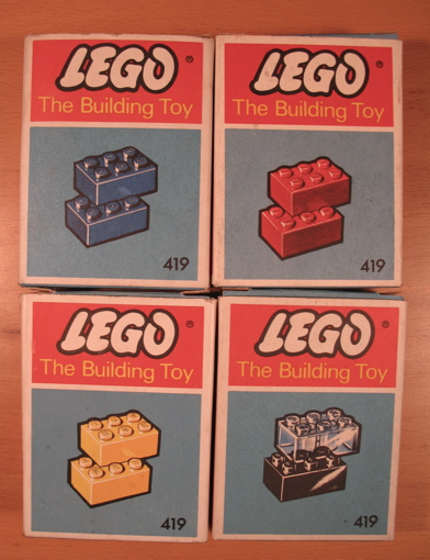 lego0419_4colors.jpg