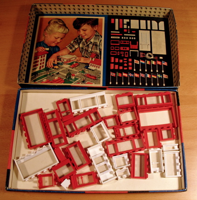 lego0700_6b.jpg