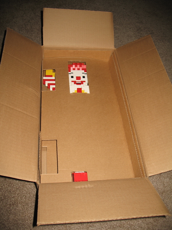 lego_ronald_box_open.jpg