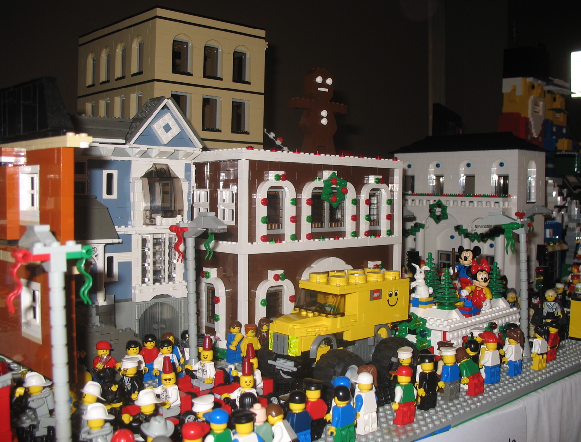 leahi_fll_town3.jpg