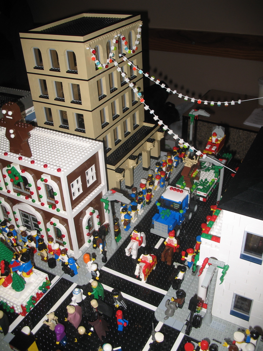 leahi_fll_town6.jpg